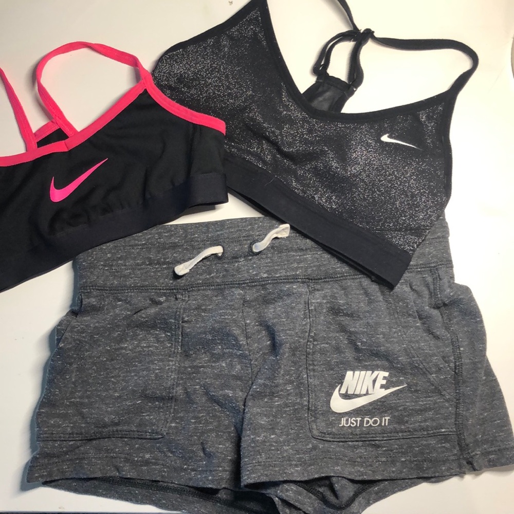 Adorable Nike Bundle